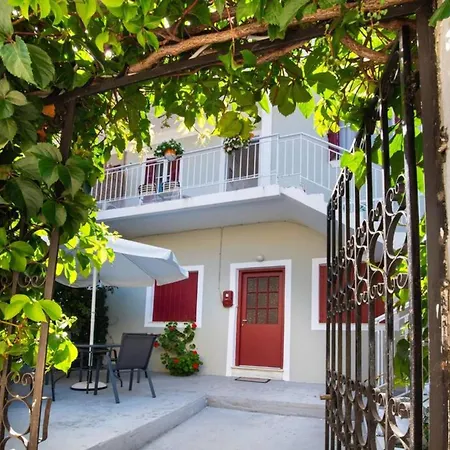 To Patriko Lefkada Cozy Village With Parking